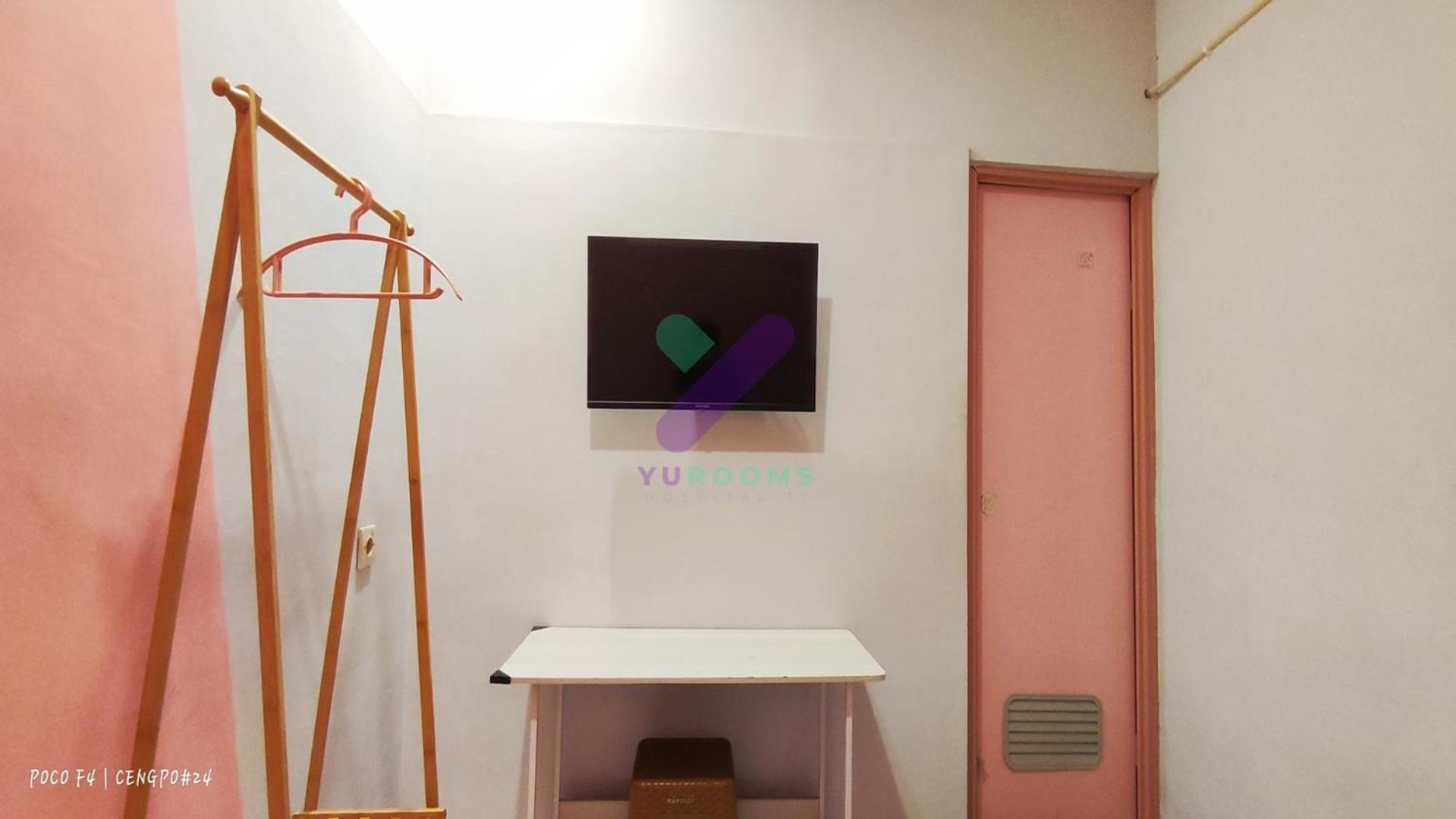 New Jasmine Guest House By Yurooms Blitar Exterior photo
