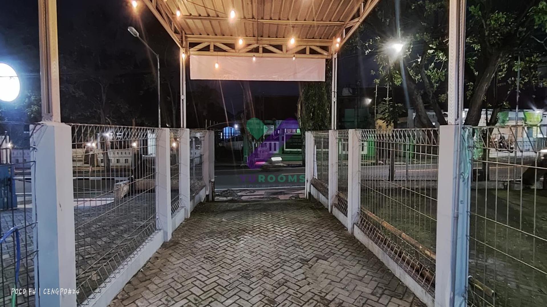 New Jasmine Guest House By Yurooms Blitar Exterior photo